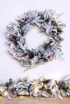 The Pre-lit 60cm Snowy Alpine Wreath